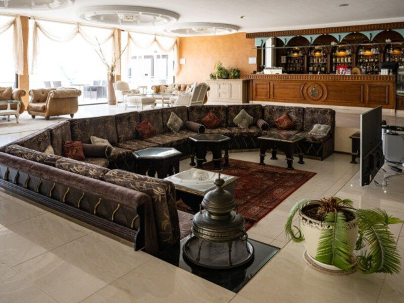 Sunny Day Resort - Palace