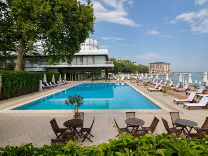 Sunny Day Resort - Palace