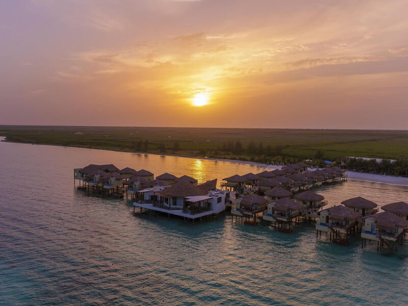 Palafitos Overwater Bungalows El Dorado Maroma
