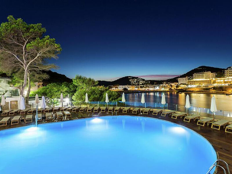 Palladium Cala Llonga