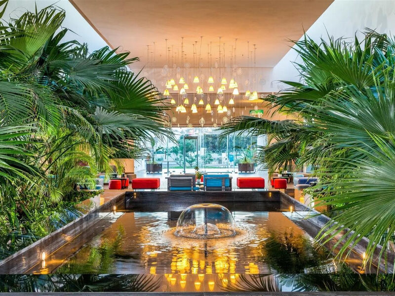 Palm Beach Club