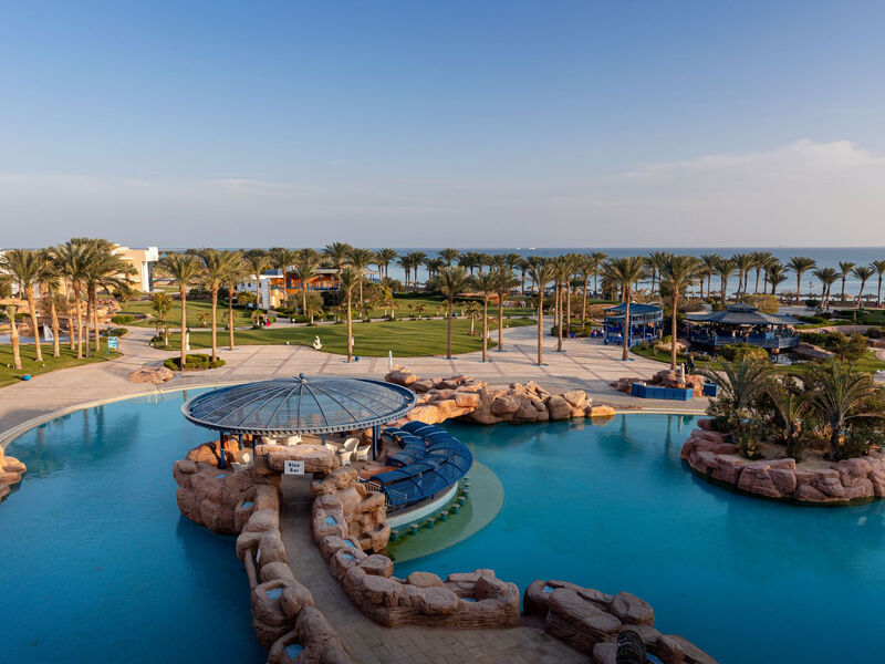 Palm Royale Resort