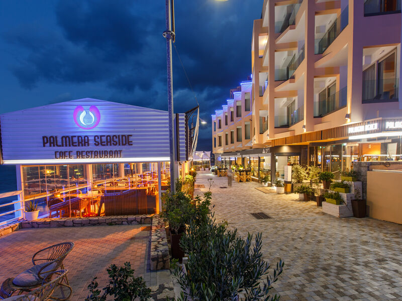 Palmera Beach