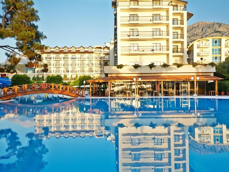 Palmet Resort