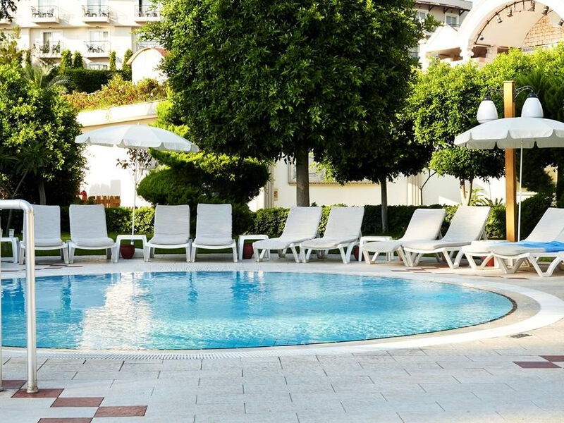 Palmet Resort