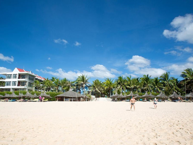 Palmira Beach Resort