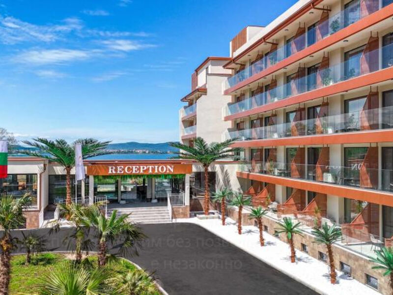 Palms Beach