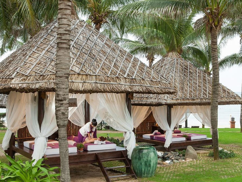 Pandanus Resort