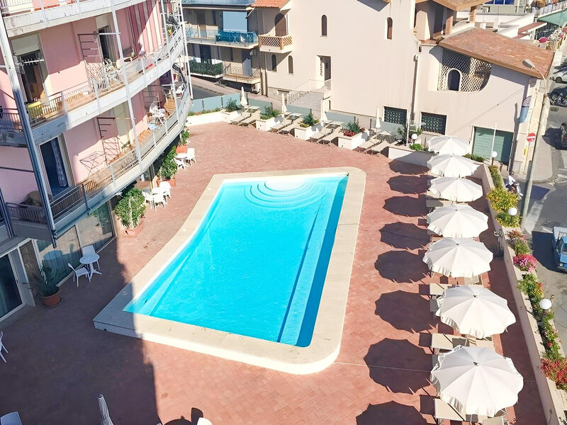 Panoramic