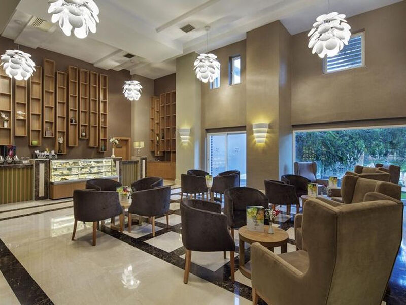 Papillon Ayscha - Select Vila