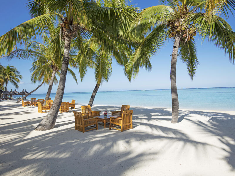 Paradis Beachcomber Golf Resort & Spa