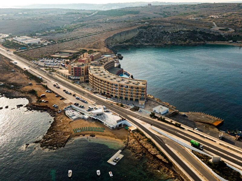 Paradise Bay Resort