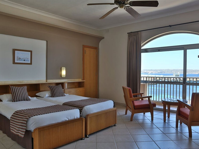Paradise Bay Resort