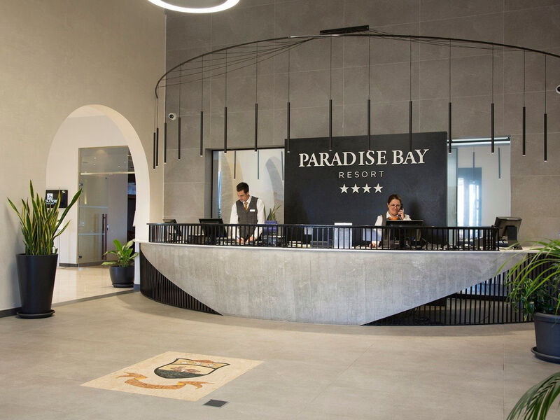 Paradise Bay Resort