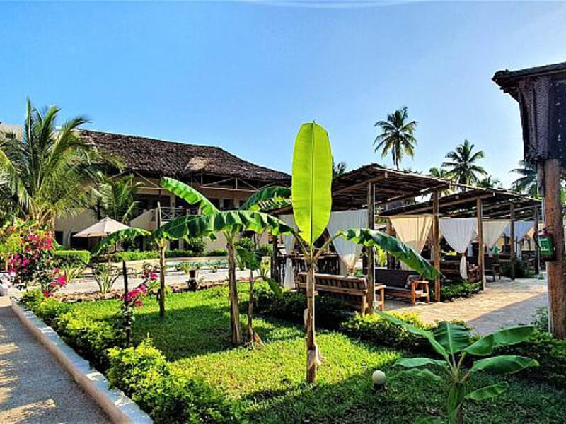 Paradise Beach Resort