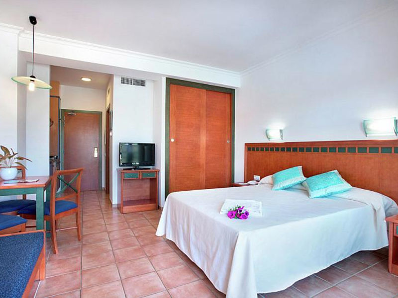 Paradise Club & Spa