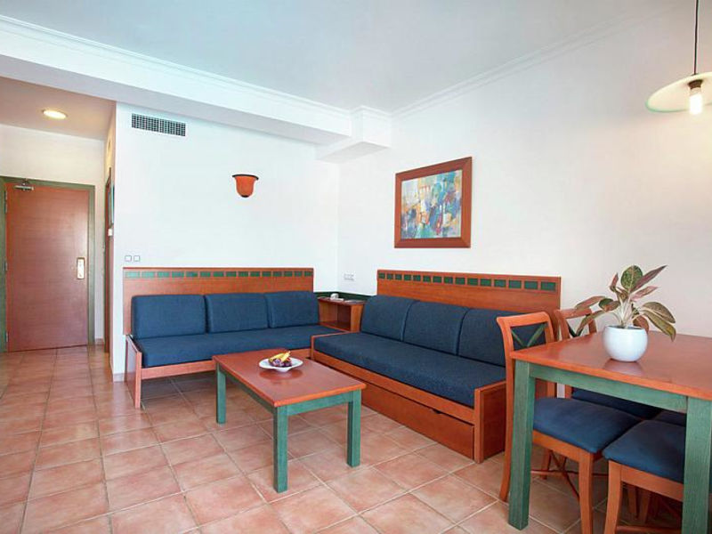 Paradise Club & Spa