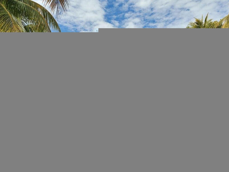 Paradise Cove Boutique