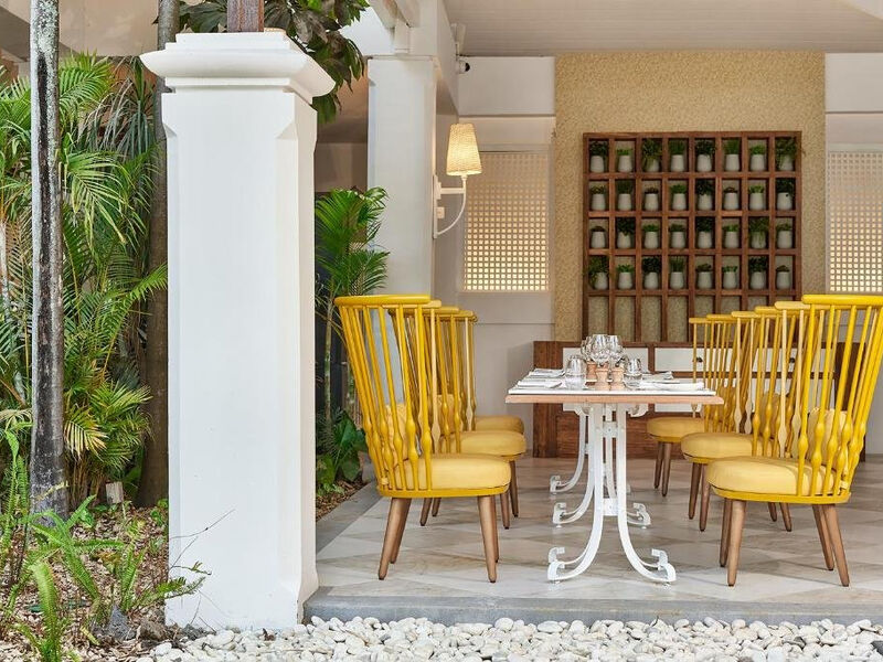 Paradise Cove Boutique