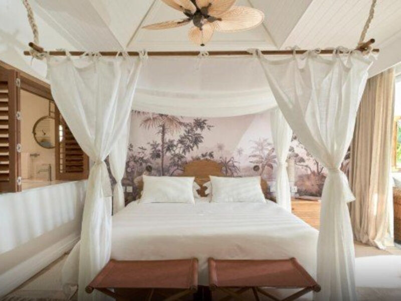 Paradise Cove Boutique