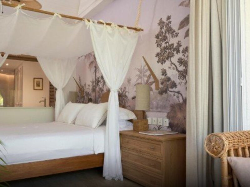 Paradise Cove Boutique