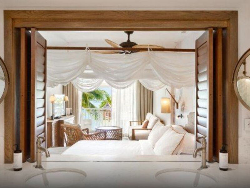 Paradise Cove Boutique