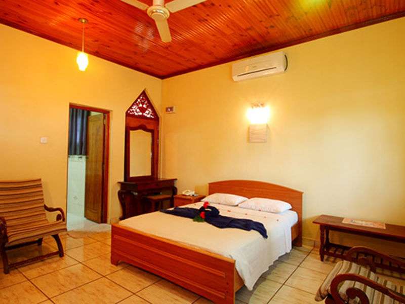 Paradise Holiday Village