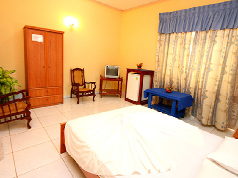 Paradise Holiday Village