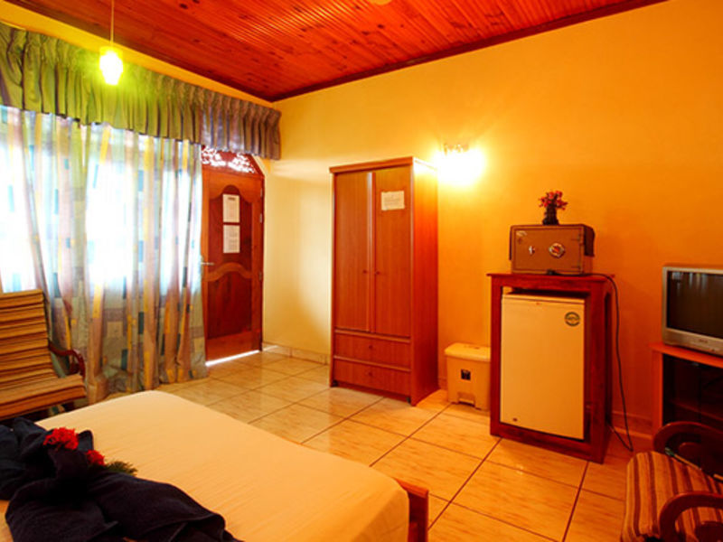 Paradise Holiday Village