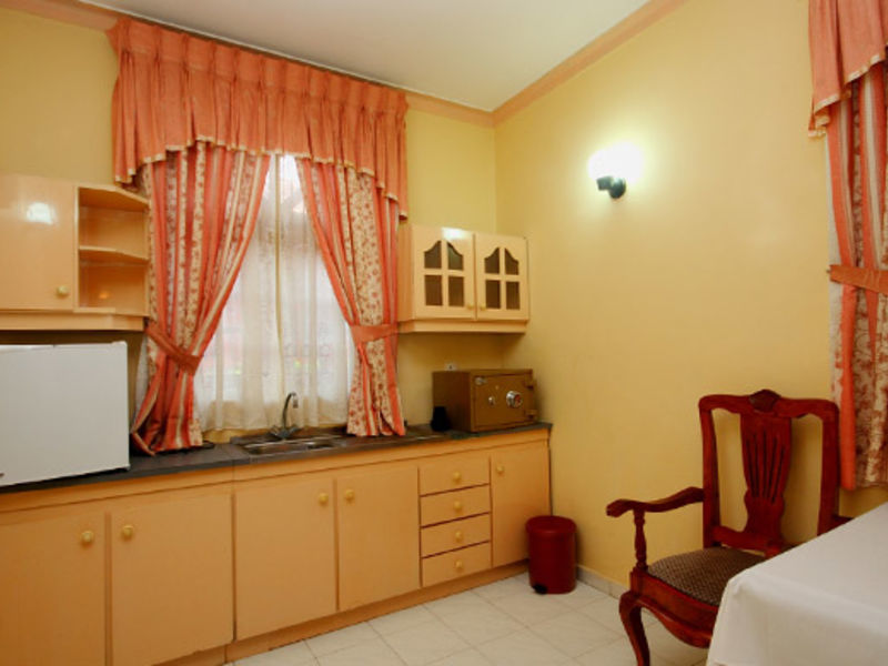 Paradise Holiday Village