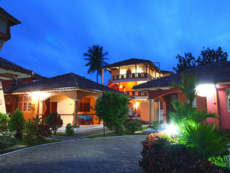 Paradise Holiday Village