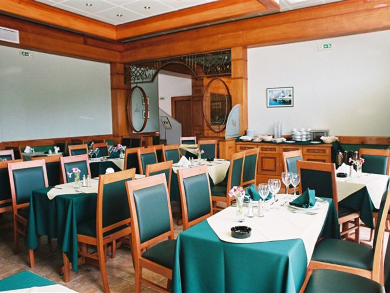 Paradise Inn