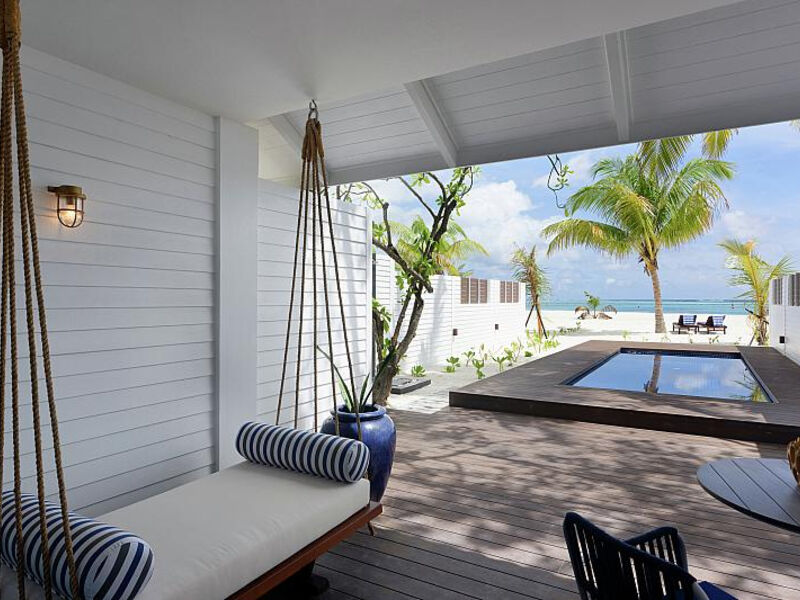 Paradise Island Resort & Spa