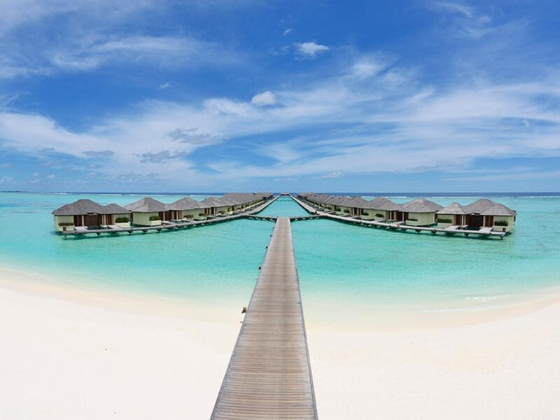 Paradise Island Resort Spa