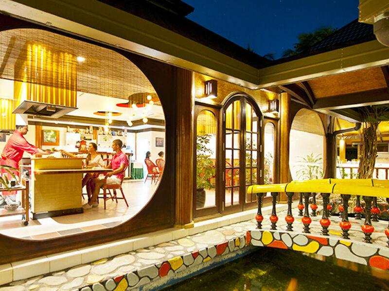 Paradise Island Resort & Spa