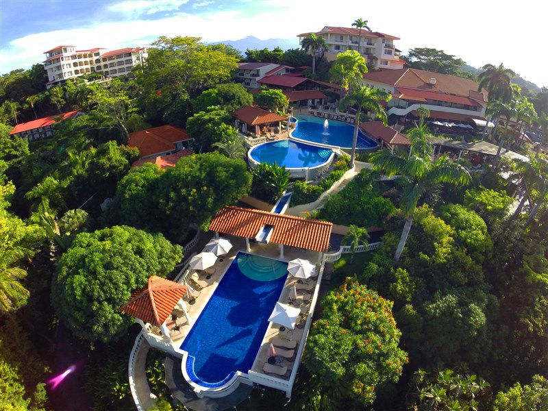Parador Resort & Spa