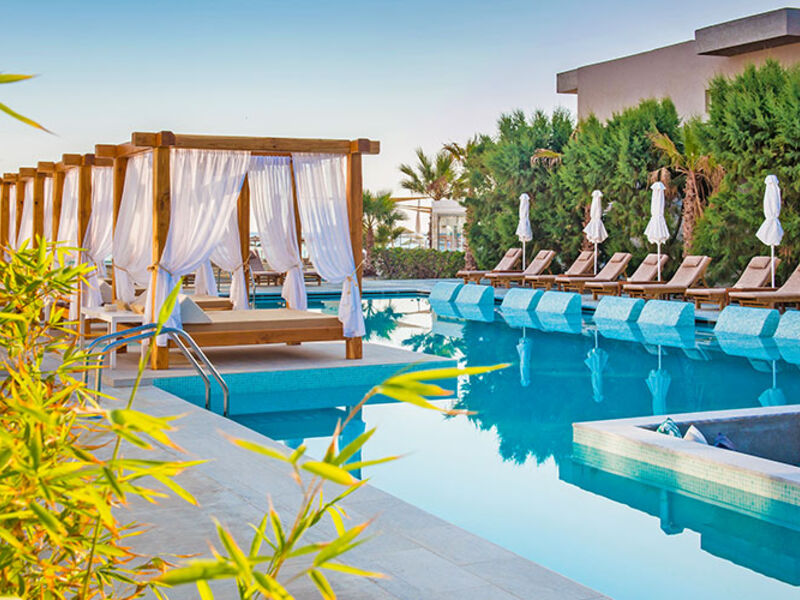 Paralos Lifestyle Beach