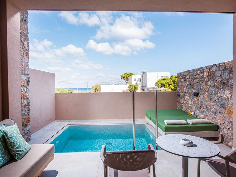 Paralos Venus Suites