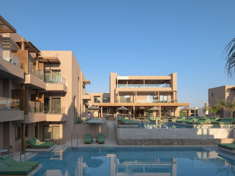 Paralos Venus Suites