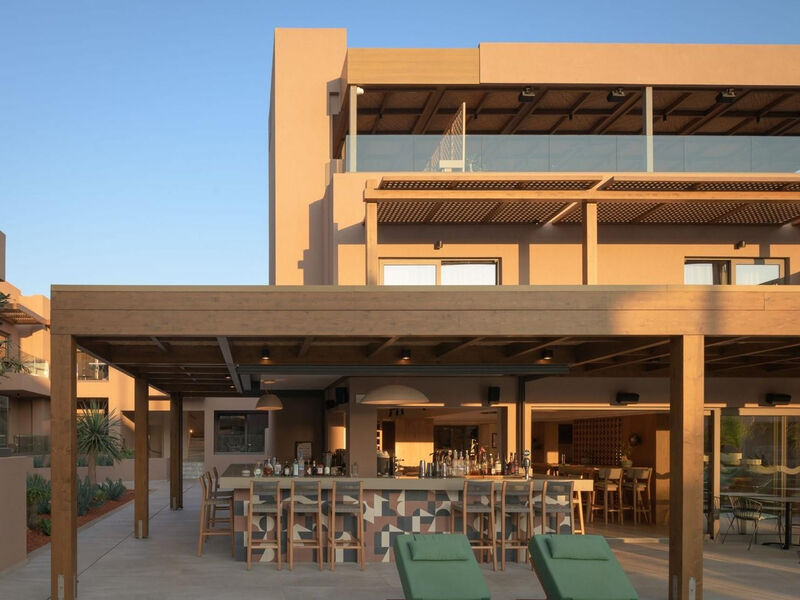 Paralos Venus Suites