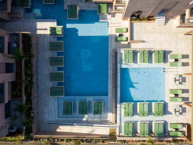 Paralos Venus Suites