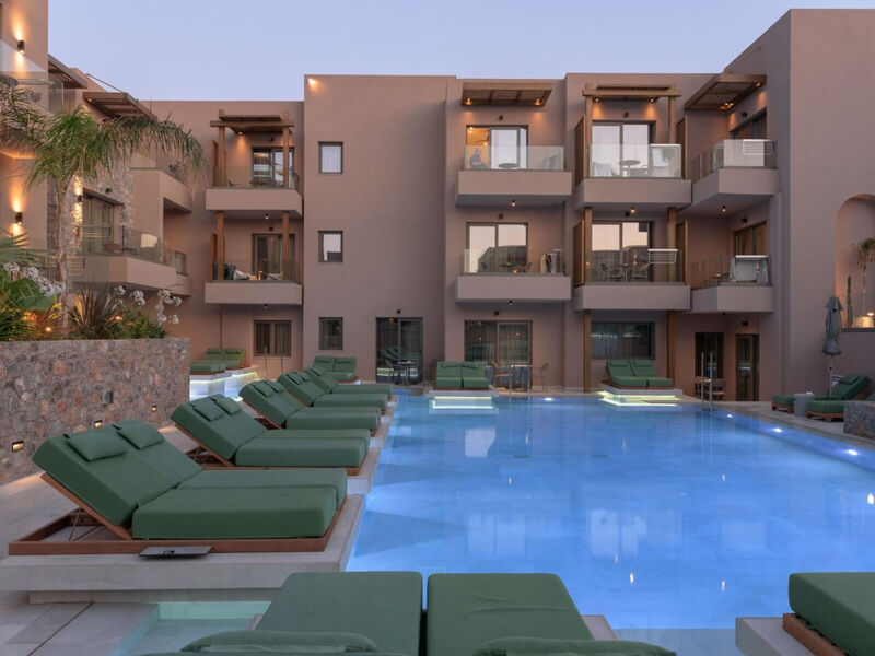 Paralos Venus Suites