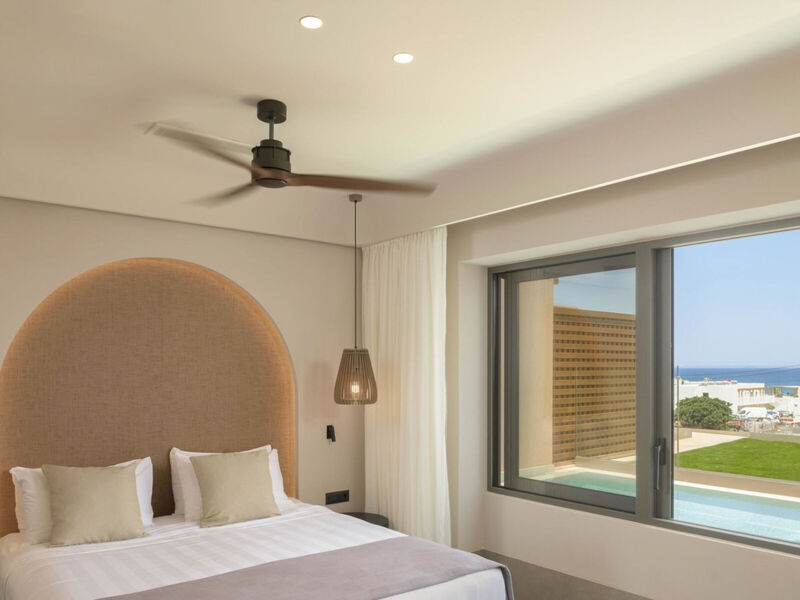 Paralos Venus Suites