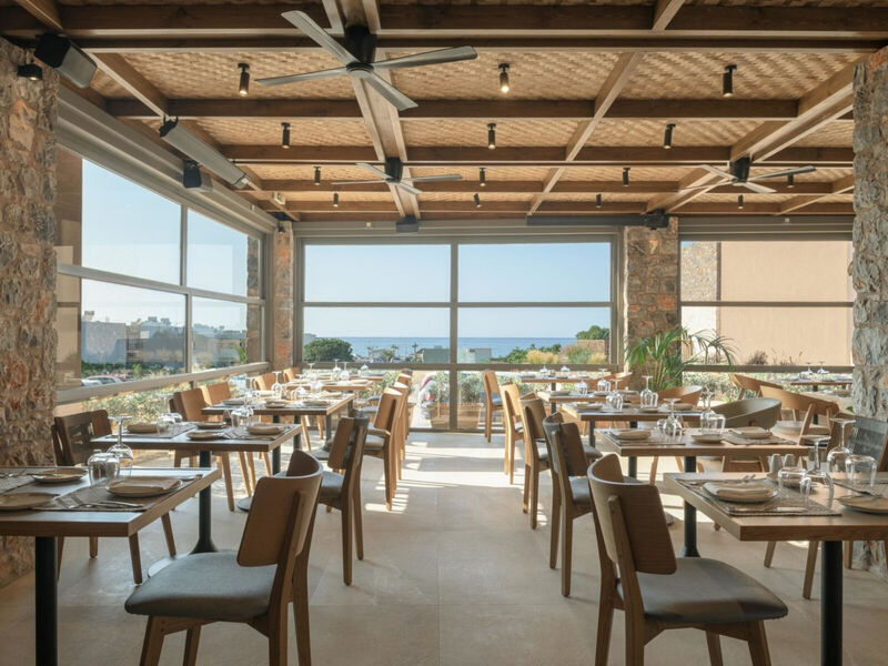 Paralos Venus Suites