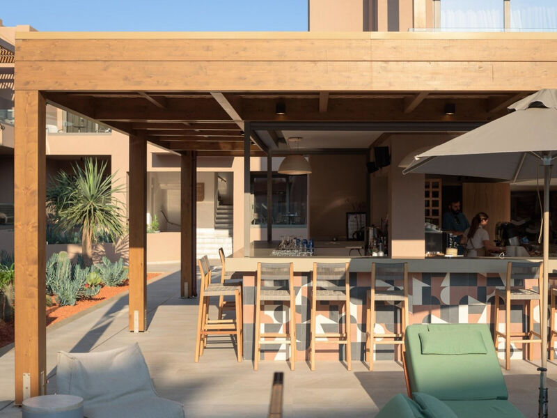 Paralos Venus Suites