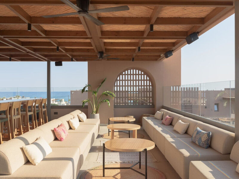 Paralos Venus Suites