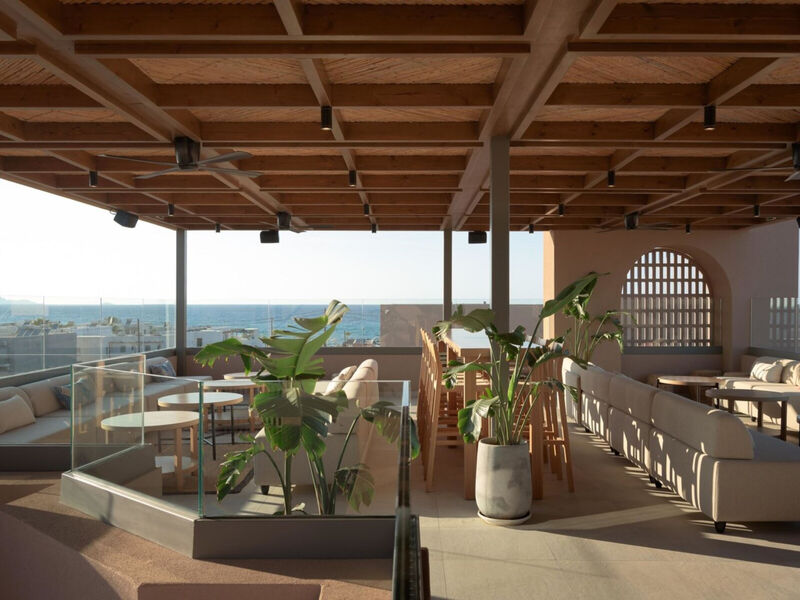 Paralos Venus Suites