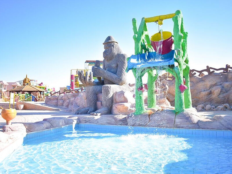 Parrotel Aqua Park