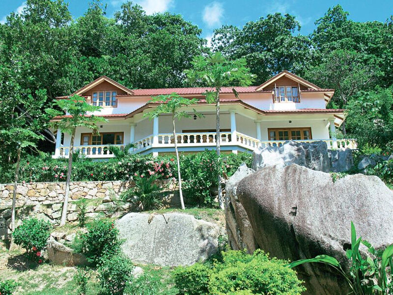 Patatran Village
