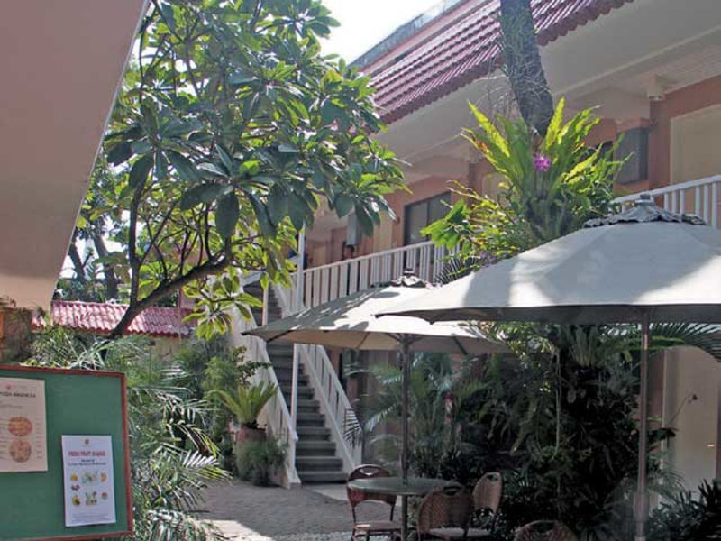 Patio Pacific Resort